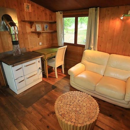 Cabane Au Coeur De La Foret Des Landes De Gascogne Belin-Beliet Exterior foto