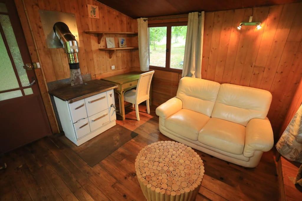 Cabane Au Coeur De La Foret Des Landes De Gascogne Belin-Beliet Exterior foto